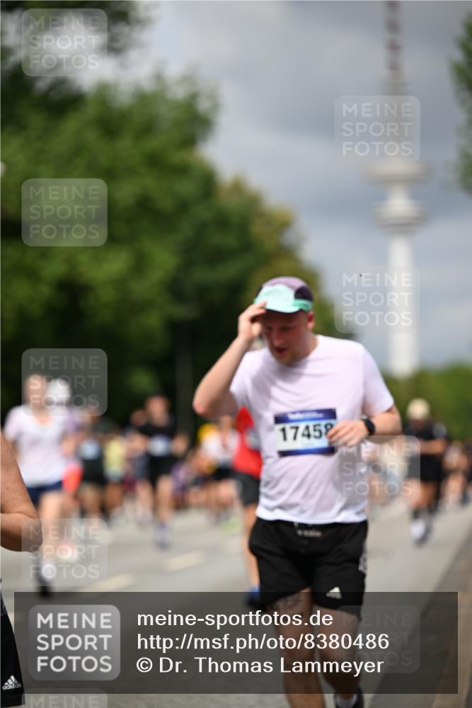 29.06.2025 - hella hamburg halbmarathon Dr. Thomas Lammeyer http://msf.ph/oto/8380486 29.06.2025 10:42:36 Kennedybrücke 1394, 1578, 1596, 1791, 1901, 2151, 3094, 3095, 3338, 3633, 3635, 3636, 3716, 3841, 3927, 4414, 4921, 5300, 5713, 5790, 6695, 6696, 6751, 6930, 7118, 7119, 7148, 7244, 7371, 7552, 7692, 7914, 8539, 8615, 9424, 9500, 9699, 10584, 11152 meine-sportfotos.de