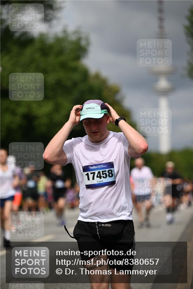 29.06.2025 - hella hamburg halbmarathon Dr. Thomas Lammeyer http://msf.ph/oto/8380657 29.06.2025 10:42:36 Kennedybrücke 1394, 1578, 1596, 1791, 1901, 2151, 3094, 3095, 3338, 3633, 3635, 3636, 3716, 3841, 3927, 4414, 4921, 5300, 5713, 5790, 6695, 6696, 6751, 6930, 7118, 7119, 7148, 7244, 7371, 7552, 7692, 7914, 8539, 8615, 9424, 9500, 9699, 10584, 11152 meine-sportfotos.de