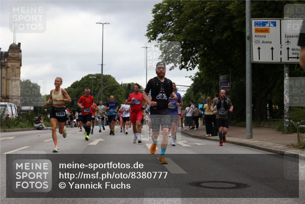 29.06.2025 - hella hamburg halbmarathon Yannick Fuchs http://msf.ph/oto/8380777 29.06.2025 10:54:47 20KM 1188, 1364, 1414, 1453, 1653, 2322, 2323, 3698, 5602, 5603, 6033, 6201, 6309, 6487, 6754, 6757, 6921, 7006, 7065, 7306, 7636, 7759, 7761, 8421, 8422, 8662, 8923, 9020, 9021, 10534, 11623, 11702, 11782, 11937, 12491, 13459, 13516, 13589, 14429, 15269, 16621, 17226, 17899, 17952, 18029, 18063, 18757, 19117, 19146, 19242, 19246 meine-sportfotos.de