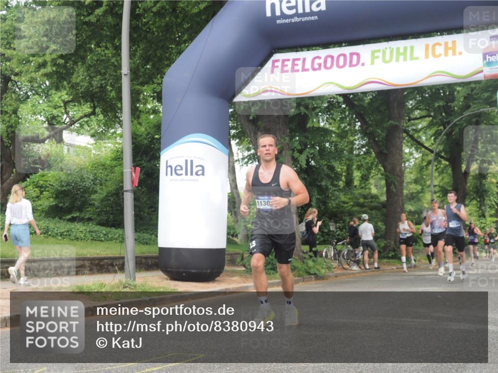 29.06.2025 - hella hamburg halbmarathon KatJ http://msf.ph/oto/8380943 29.06.2025 10:25:11 Zwischen KM18-KM19 2774 meine-sportfotos.de