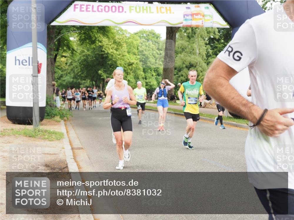 29.06.2025 - hella hamburg halbmarathon MichiJ http://msf.ph/oto/8381032 29.06.2025 10:46:21 Zwischen KM18-KM19 2780, 4986, 6220, 7223, 7824, 8030, 8509, 10488, 11394, 12206, 12261, 12446, 14823, 15232, 15284, 18485, 19160, 19178 meine-sportfotos.de