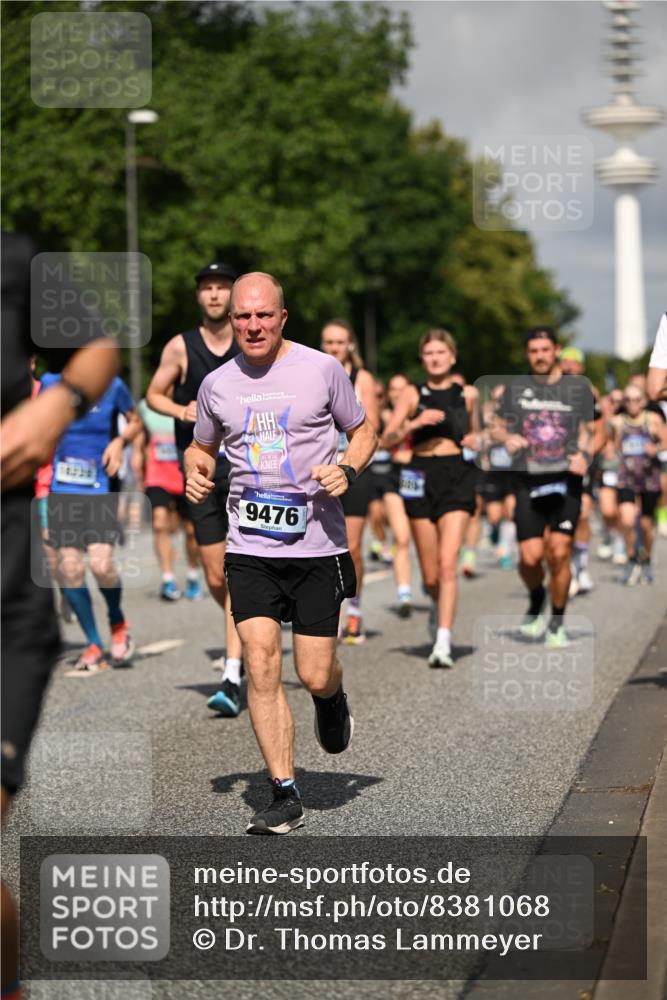 29.06.2025 - hella hamburg halbmarathon Dr. Thomas Lammeyer http://msf.ph/oto/8381068 29.06.2025 09:59:00 Kennedybrücke 1683, 1884, 2274, 2287, 2411, 2592, 2596, 2706, 2708, 3087, 3208, 3209, 3258, 3435, 3747, 3985, 4093, 4121, 4189, 4832, 5102, 5399, 5459, 5638, 5705, 5915, 6027, 6054, 6158, 6421, 6532, 6662, 6723, 6836, 7052, 7659, 8117, 8153, 8218, 8371, 8437, 8454, 8487, 8577, 8693, 8720, 8889, 8927, 9031, 9032, 9093, 9159, 9386, 9476, 9529, 9649, 9720, 9786, 9869, 9959, 10053, 10115, 10122, 10184, 10423 meine-sportfotos.de