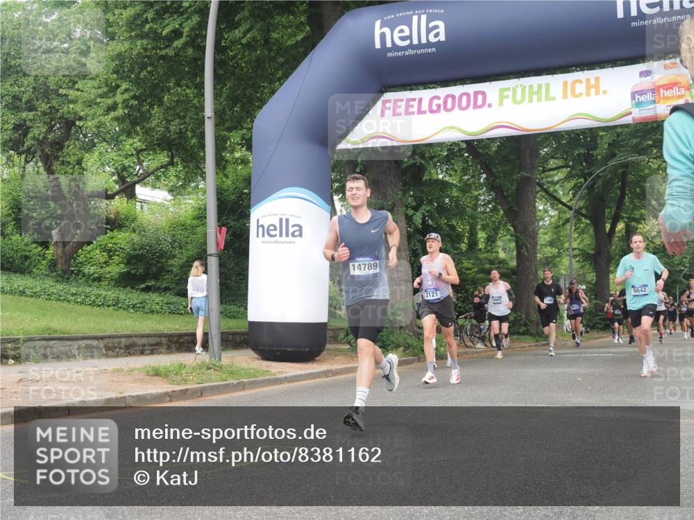 29.06.2025 - hella hamburg halbmarathon KatJ http://msf.ph/oto/8381162 29.06.2025 10:25:13 Zwischen KM18-KM19  meine-sportfotos.de