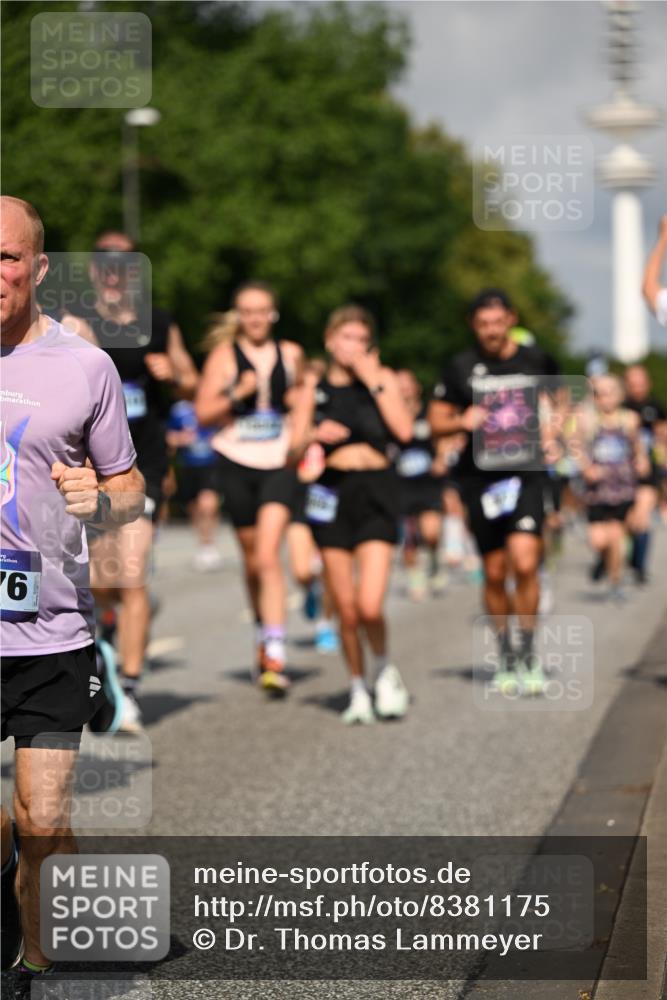 29.06.2025 - hella hamburg halbmarathon Dr. Thomas Lammeyer http://msf.ph/oto/8381175 29.06.2025 09:59:01 Kennedybrücke 1683, 1696, 1884, 2207, 2274, 2287, 2411, 2706, 2708, 3087, 3208, 3209, 3258, 3435, 3747, 3985, 4093, 4121, 4189, 4832, 4847, 4890, 5102, 5399, 5459, 5638, 5705, 5915, 6027, 6054, 6158, 6421, 6532, 6662, 6691, 6836, 6938, 7052, 7659, 8117, 8153, 8218, 8371, 8437, 8454, 8487, 8577, 8693, 8720, 8856, 8889, 8927, 9031, 9032, 9093, 9159, 9386, 9476, 9529, 9649, 9720, 9786, 9869, 9959, 10053, 10115, 10122, 10184, 10423 meine-sportfotos.de
