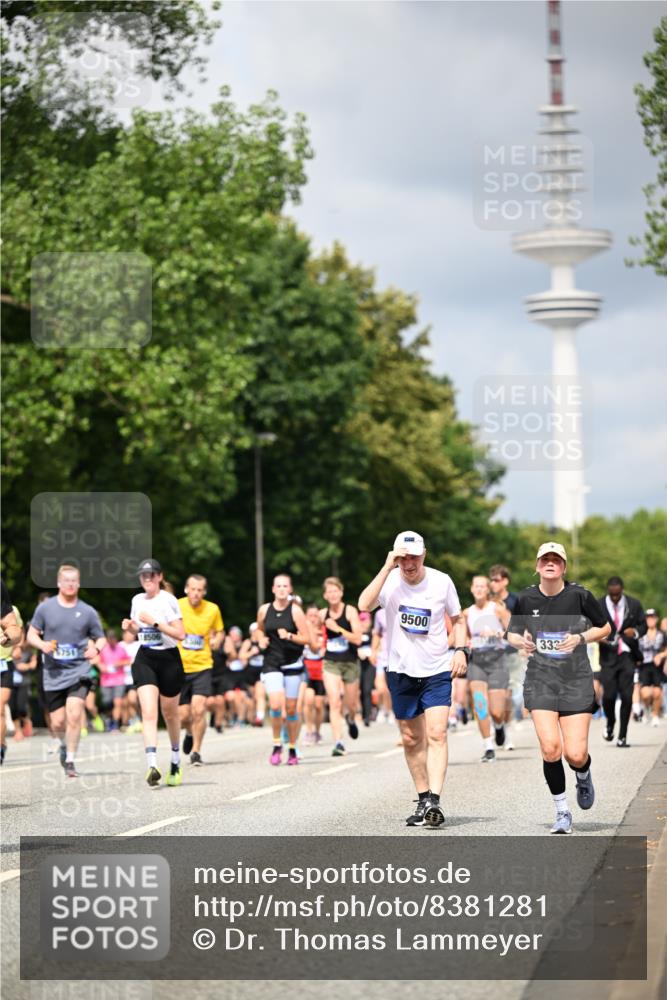 29.06.2025 - hella hamburg halbmarathon Dr. Thomas Lammeyer http://msf.ph/oto/8381281 29.06.2025 10:42:40 Kennedybrücke 1394, 1596, 1791, 1901, 2151, 3094, 3095, 3323, 3338, 3633, 3635, 3636, 3716, 3841, 3927, 4414, 4921, 5300, 5713, 5790, 6199, 6200, 6695, 6696, 6751, 6930, 7118, 7119, 7148, 7165, 7244, 7371, 7552, 7692, 7849, 7914, 8539, 8583, 8615, 9424, 9500, 9689, 9699, 10584, 11152 meine-sportfotos.de