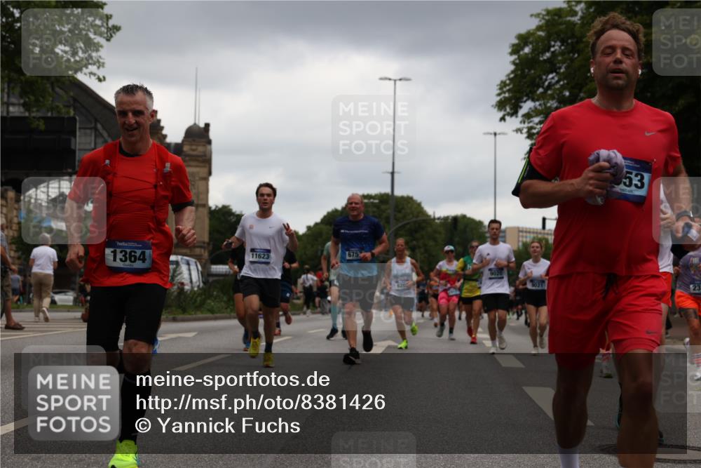 29.06.2025 - hella hamburg halbmarathon Yannick Fuchs http://msf.ph/oto/8381426 29.06.2025 10:54:52 20KM 1188, 1364, 1414, 1453, 1653, 2322, 2323, 2661, 3698, 5602, 5603, 5775, 6033, 6201, 6487, 6708, 6754, 6757, 6921, 7006, 7065, 7306, 7636, 7759, 7761, 8421, 8662, 8923, 9020, 9021, 9984, 10534, 11623, 11702, 11782, 12491, 13459, 13516, 13589, 15269, 16621, 17145, 17226, 17951, 17952, 18133, 18757, 19117, 19146, 19242 meine-sportfotos.de