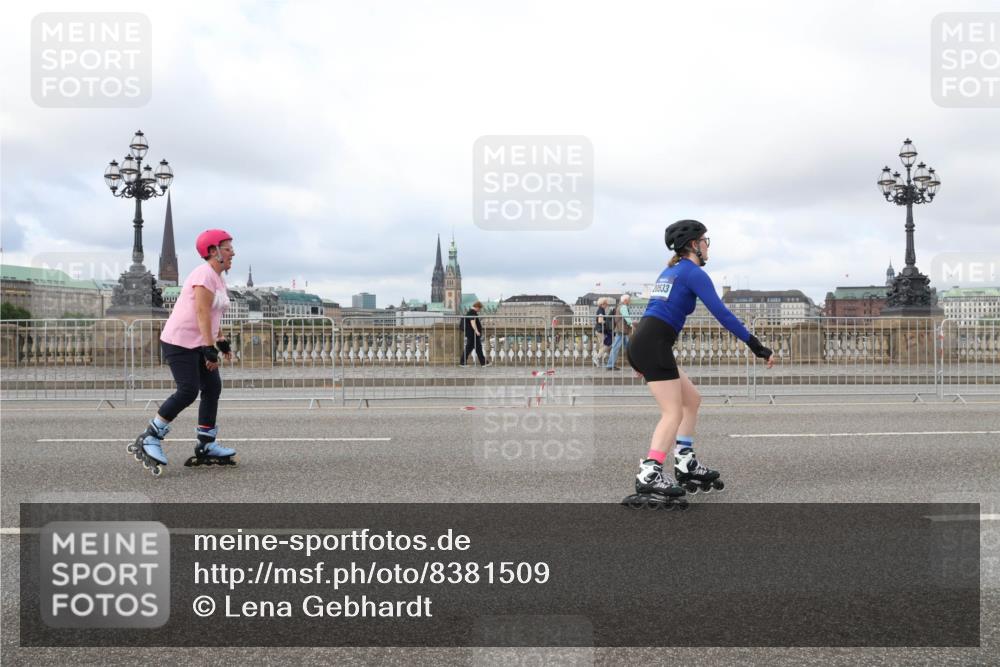 29.06.2025 - hella hamburg halbmarathon Lena Gebhardt http://msf.ph/oto/8381509 29.06.2025 09:15:10 Lombardsbrücke 20533 meine-sportfotos.de