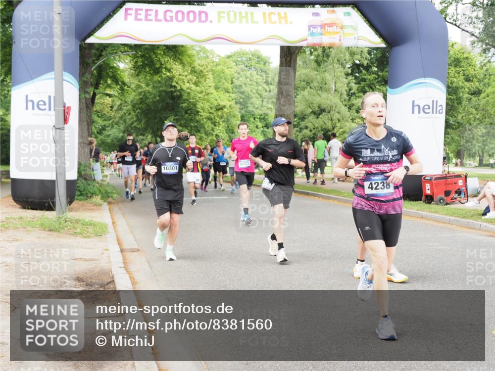 29.06.2025 - hella hamburg halbmarathon MichiJ http://msf.ph/oto/8381560 29.06.2025 10:46:32 Zwischen KM18-KM19 4238, 6033, 6438, 6470, 8326, 10281, 10301, 11041, 12564, 12736, 13706, 14732, 15344, 17814, 18377, 18799 meine-sportfotos.de