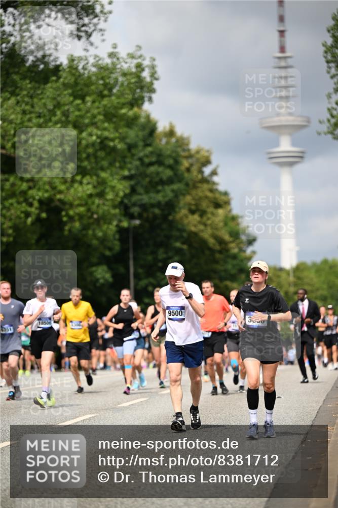 29.06.2025 - hella hamburg halbmarathon Dr. Thomas Lammeyer http://msf.ph/oto/8381712 29.06.2025 10:42:41 Kennedybrücke 1394, 1596, 1791, 1901, 2151, 3094, 3095, 3323, 3338, 3633, 3635, 3636, 3716, 3841, 3927, 4921, 5300, 5713, 5790, 6199, 6200, 6695, 6696, 6751, 6930, 7118, 7119, 7148, 7165, 7244, 7371, 7552, 7692, 7849, 7914, 8539, 8583, 8615, 9424, 9500, 9689, 9699, 10584, 11152 meine-sportfotos.de