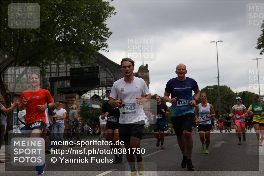 29.06.2025 - hella hamburg halbmarathon Yannick Fuchs http://msf.ph/oto/8381750 29.06.2025 10:54:53 20KM 1188, 1364, 1414, 1453, 1653, 2322, 2323, 2661, 3698, 5602, 5603, 5775, 6033, 6201, 6487, 6708, 6754, 6757, 6921, 7006, 7065, 7306, 7636, 7759, 7761, 8662, 9020, 9021, 9984, 10534, 11623, 11702, 11782, 13459, 13516, 15269, 16621, 17145, 17226, 17951, 17952, 18133, 18757, 19117, 19146, 19242 meine-sportfotos.de