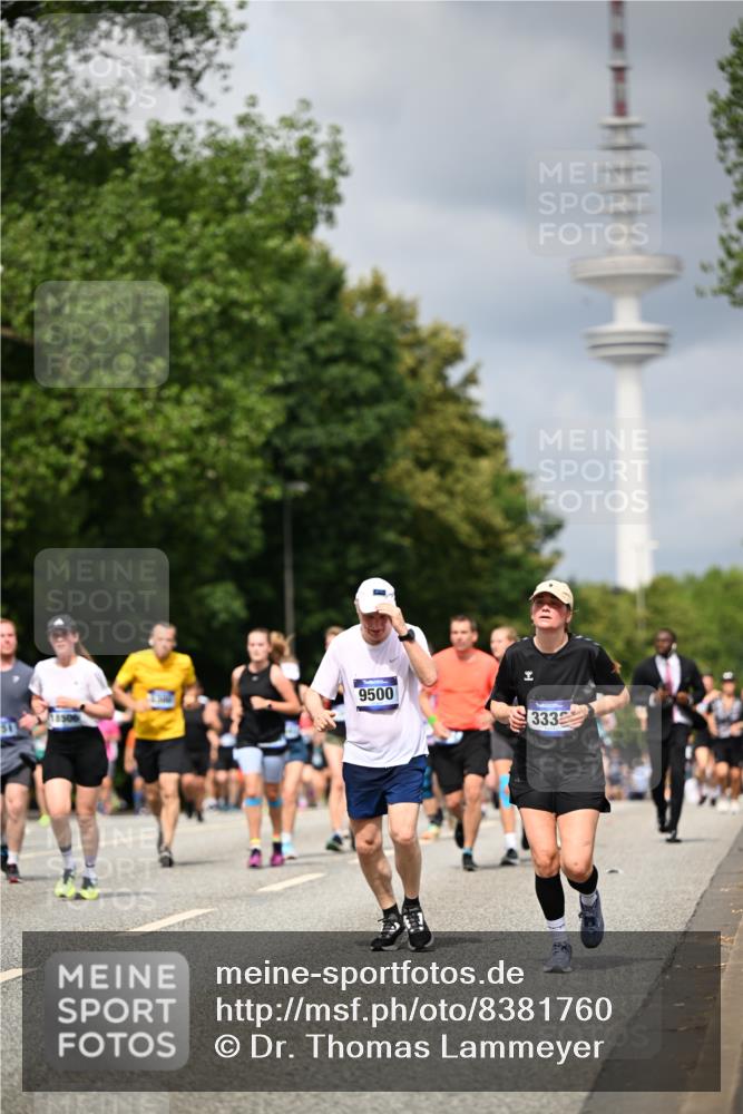 29.06.2025 - hella hamburg halbmarathon Dr. Thomas Lammeyer http://msf.ph/oto/8381760 29.06.2025 10:42:42 Kennedybrücke 1394, 1596, 1791, 1901, 2113, 2151, 3094, 3095, 3323, 3338, 3633, 3635, 3636, 3716, 3841, 3927, 4921, 5161, 5300, 5713, 5790, 6199, 6200, 6695, 6696, 6751, 6930, 7118, 7119, 7148, 7165, 7244, 7371, 7552, 7692, 7849, 7914, 8539, 8583, 8615, 9424, 9500, 9689, 9699, 10584 meine-sportfotos.de