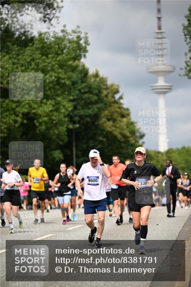 29.06.2025 - hella hamburg halbmarathon Dr. Thomas Lammeyer http://msf.ph/oto/8381791 29.06.2025 10:42:42 Kennedybrücke 1394, 1596, 1791, 1901, 2113, 2151, 3094, 3095, 3323, 3338, 3633, 3635, 3636, 3716, 3841, 3927, 4921, 5161, 5300, 5713, 5790, 6199, 6200, 6695, 6696, 6751, 6930, 7118, 7119, 7148, 7165, 7244, 7371, 7552, 7692, 7849, 7914, 8539, 8583, 8615, 9424, 9500, 9689, 9699, 10584 meine-sportfotos.de