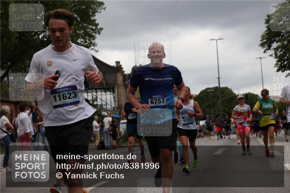 29.06.2025 - hella hamburg halbmarathon Yannick Fuchs http://msf.ph/oto/8381996 29.06.2025 10:54:54 20KM 1188, 1364, 1414, 1453, 1653, 2322, 2323, 2661, 3698, 5602, 5603, 5775, 6033, 6201, 6487, 6708, 6754, 6757, 6921, 7006, 7306, 7636, 7759, 7761, 8662, 9020, 9021, 9611, 9984, 10534, 11623, 11702, 11782, 12789, 12908, 13459, 13516, 15269, 16621, 17145, 17226, 17951, 17952, 18133, 18757, 19117, 19146, 19242 meine-sportfotos.de