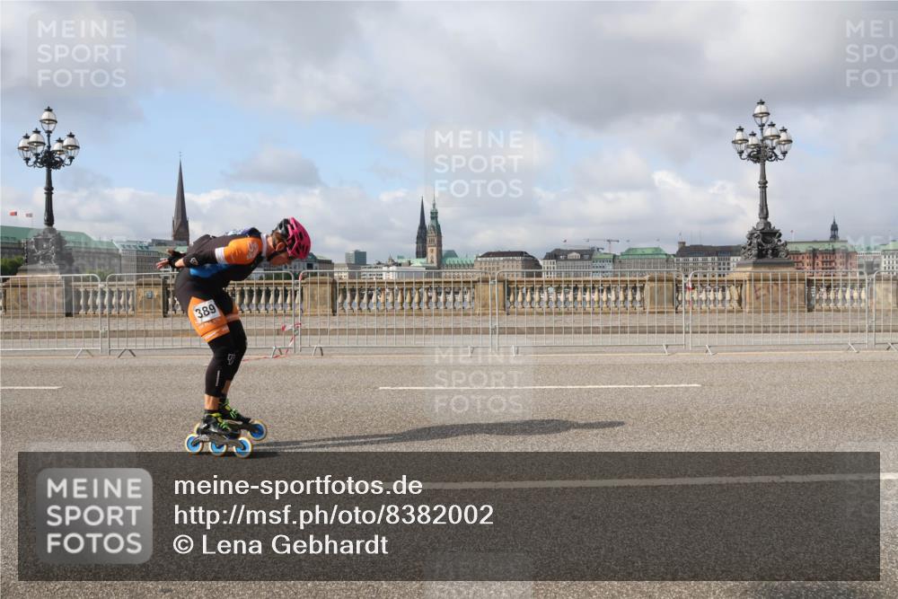 29.06.2025 - hella hamburg halbmarathon Lena Gebhardt http://msf.ph/oto/8382002 29.06.2025 08:52:24 Lombardsbrücke 389 meine-sportfotos.de