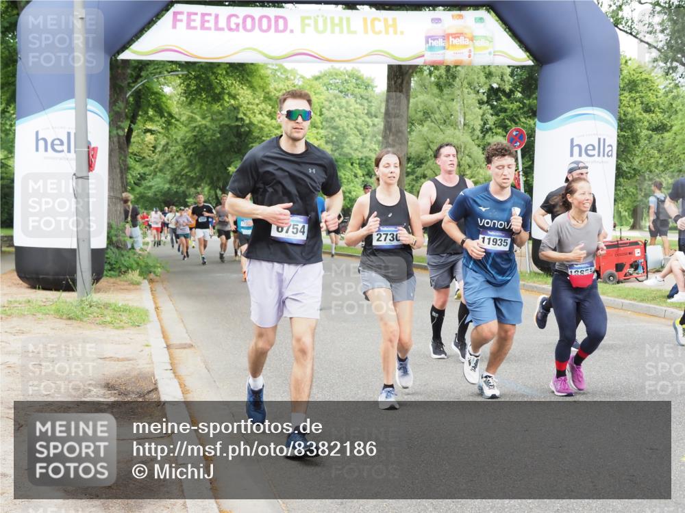 29.06.2025 - hella hamburg halbmarathon MichiJ http://msf.ph/oto/8382186 29.06.2025 10:46:38 Zwischen KM18-KM19 1019, 1544, 2426, 2730, 4238, 6033, 6087, 6754, 9985, 10281, 10301, 11041, 11250, 11935, 18727, 18855 meine-sportfotos.de
