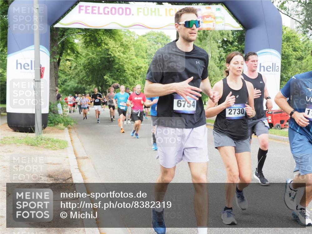 29.06.2025 - hella hamburg halbmarathon MichiJ http://msf.ph/oto/8382319 29.06.2025 10:46:39 Zwischen KM18-KM19 1019, 1544, 2426, 2730, 4238, 6033, 6087, 6754, 9985, 10281, 10301, 11041, 11250, 11935, 17304, 18727, 18855 meine-sportfotos.de