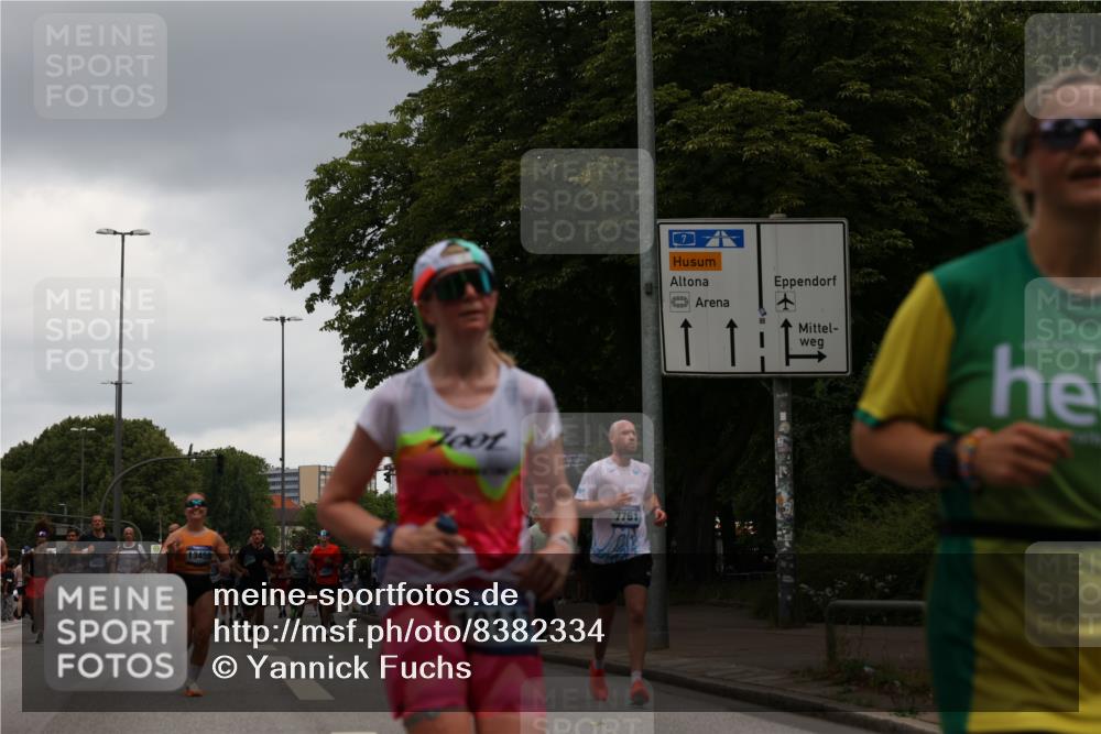 29.06.2025 - hella hamburg halbmarathon Yannick Fuchs http://msf.ph/oto/8382334 29.06.2025 10:54:58 20KM 1188, 1364, 1414, 1453, 1653, 1823, 2322, 2323, 2426, 2661, 3698, 5602, 5603, 5775, 6201, 6487, 6674, 6708, 6754, 6757, 6921, 7006, 7250, 7306, 7759, 7761, 8177, 8483, 8662, 9020, 9021, 9611, 9984, 10295, 10534, 11623, 11702, 11782, 12789, 12908, 13459, 13516, 15269, 16621, 17145, 17226, 17951, 17952, 18133, 18757, 19117, 19146, 19242 meine-sportfotos.de