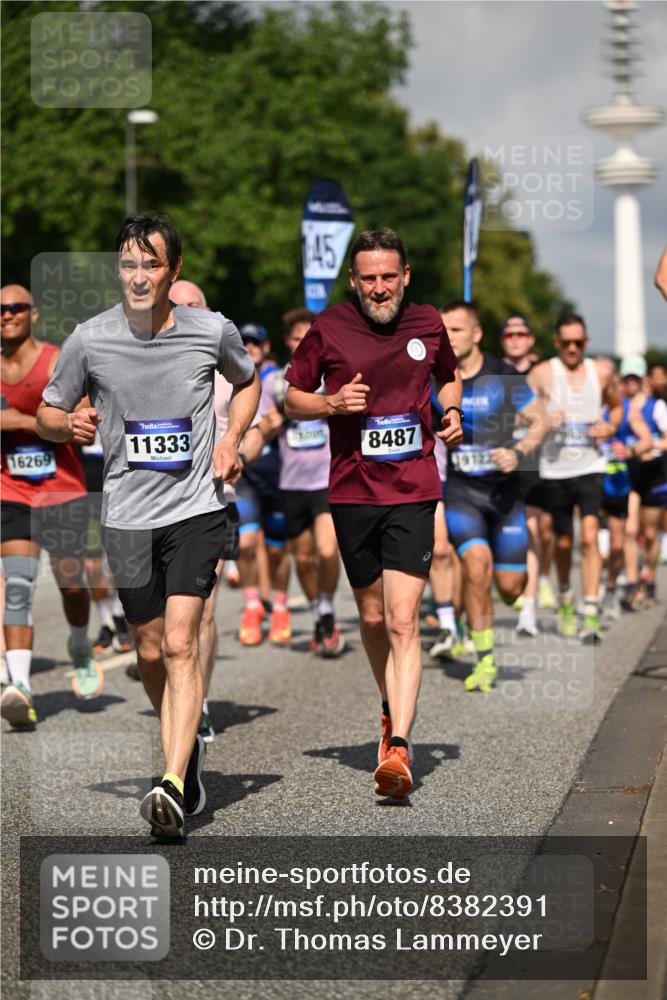 29.06.2025 - hella hamburg halbmarathon Dr. Thomas Lammeyer http://msf.ph/oto/8382391 29.06.2025 09:59:10 Kennedybrücke 1200, 1630, 1683, 1696, 1706, 1884, 2207, 2274, 2287, 2411, 2706, 2708, 3087, 3209, 3213, 3435, 3692, 3747, 3985, 4093, 4121, 4189, 4345, 4847, 4890, 5102, 5421, 5459, 5638, 5915, 6009, 6027, 6054, 6158, 6421, 6532, 6662, 6691, 6836, 6938, 7052, 7312, 7367, 7659, 8139, 8153, 8205, 8216, 8218, 8302, 8371, 8454, 8487, 8577, 8693, 8720, 8856, 8889, 8899, 8927, 8955, 9031, 9032, 9386, 9529, 9649, 9720, 9786, 9869, 9959, 10053, 10115, 10184, 10263, 10423, 11356 meine-sportfotos.de