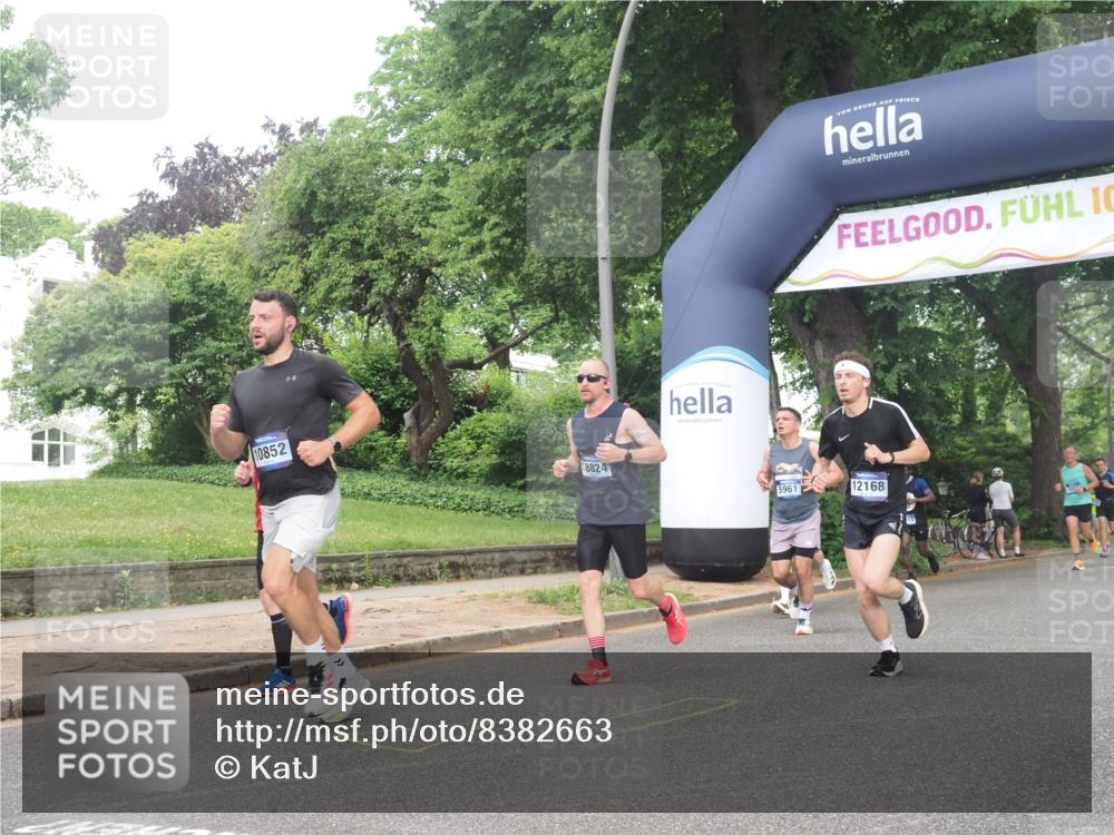29.06.2025 - hella hamburg halbmarathon KatJ http://msf.ph/oto/8382663 29.06.2025 10:25:26 Zwischen KM18-KM19 1385, 2399, 3959, 5961, 6915, 7152, 7154 meine-sportfotos.de