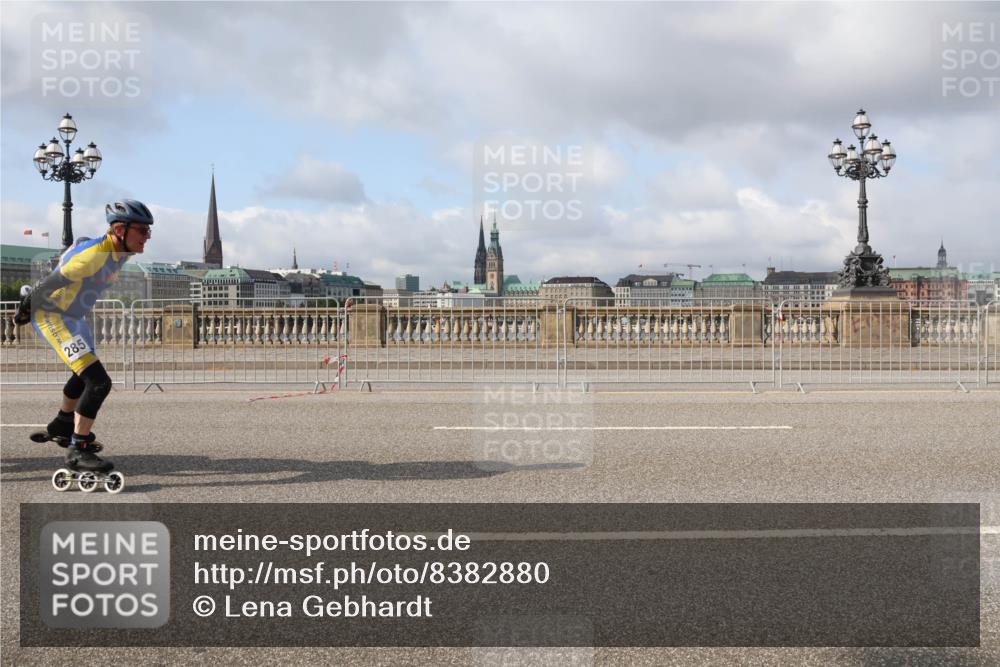 29.06.2025 - hella hamburg halbmarathon Lena Gebhardt http://msf.ph/oto/8382880 29.06.2025 08:52:26 Lombardsbrücke 285 meine-sportfotos.de