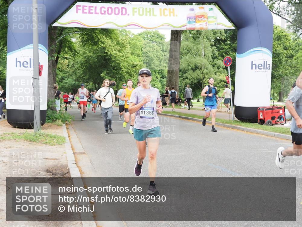 29.06.2025 - hella hamburg halbmarathon MichiJ http://msf.ph/oto/8382930 29.06.2025 10:46:46 Zwischen KM18-KM19 2426, 3780, 6327, 9741, 11366, 11937, 13993, 14471, 14577, 17304, 18063 meine-sportfotos.de