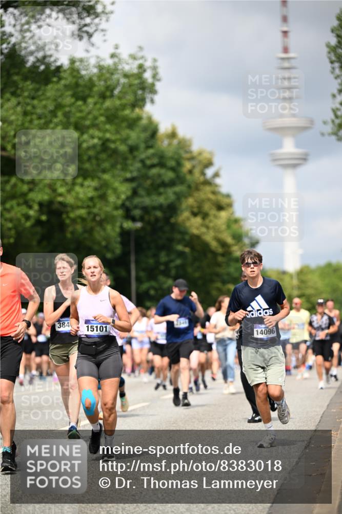 29.06.2025 - hella hamburg halbmarathon Dr. Thomas Lammeyer http://msf.ph/oto/8383018 29.06.2025 10:42:48 Kennedybrücke 1394, 1457, 1596, 1721, 1791, 1901, 2113, 2151, 2693, 2786, 3094, 3095, 3242, 3323, 3338, 3716, 3841, 3927, 4139, 4259, 4260, 5085, 5089, 5155, 5161, 5300, 5713, 6199, 6200, 6695, 6696, 6751, 6930, 7117, 7118, 7119, 7165, 7244, 7371, 7552, 7561, 7692, 7849, 7914, 8583, 8615, 8635, 8747, 9004, 9424, 9500, 9689, 9699, 10584 meine-sportfotos.de