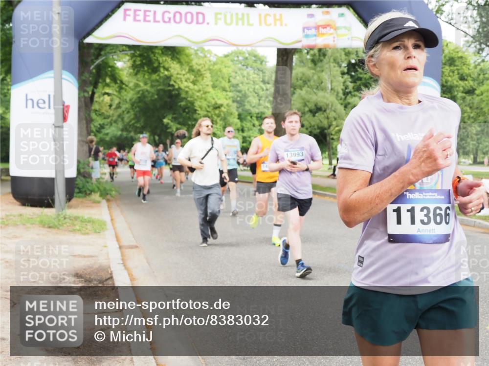 29.06.2025 - hella hamburg halbmarathon MichiJ http://msf.ph/oto/8383032 29.06.2025 10:46:48 Zwischen KM18-KM19 3780, 6327, 8481, 9741, 10271, 11366, 11937, 13993, 14471, 14577, 14631, 15269, 18063 meine-sportfotos.de