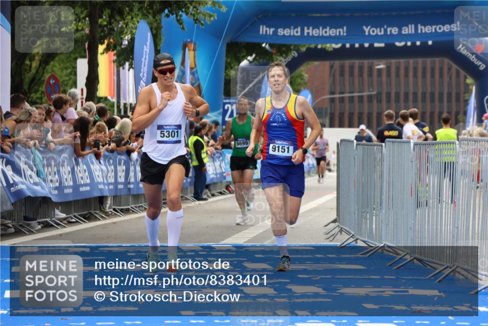 29.06.2025 - hella hamburg halbmarathon Strokosch-Dieckow http://msf.ph/oto/8383401 29.06.2025 10:23:40 Ziel 5301, 6699, 7834, 9151, 10780 meine-sportfotos.de