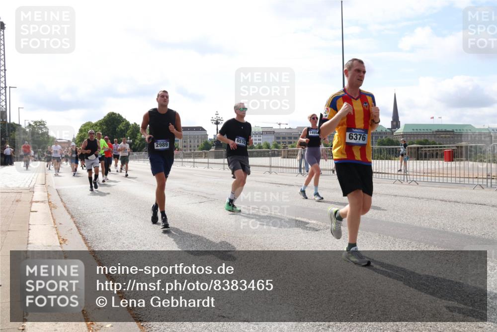 29.06.2025 - hella hamburg halbmarathon Lena Gebhardt http://msf.ph/oto/8383465 29.06.2025 10:15:41 Lombardsbrücke 2989, 6576, 1455, 6376, 1440, 1524, 2076, 2110, 2720, 2989, 3167, 3417, 3650, 4007, 4466, 4492, 4494, 5069, 5271, 5739, 5986, 6376, 6576, 7452, 7809, 7810, 7897, 7941, 7942, 8256, 8746, 8885, 9192, 9307, 9423, 9657, 9675, 9847, 9997, 10108, 10608, 10775, 10858, 11113, 11303, 11478, 11774, 11783, 11818, 12427, 12457, 12469, 12521, 13179, 13197, 13453, 13500, 13818, 13951, 14413, 14423, 14550, 14552, 15150, 15307, 15740 meine-sportfotos.de