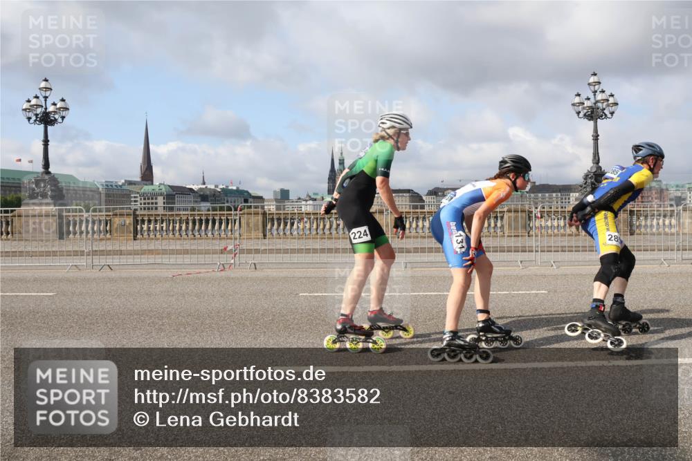 29.06.2025 - hella hamburg halbmarathon Lena Gebhardt http://msf.ph/oto/8383582 29.06.2025 08:52:27 Lombardsbrücke 224, 131, 28 meine-sportfotos.de