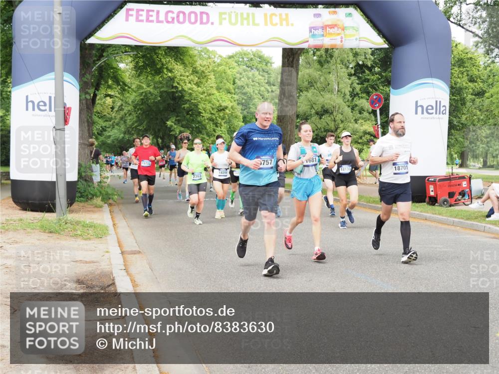 29.06.2025 - hella hamburg halbmarathon MichiJ http://msf.ph/oto/8383630 29.06.2025 10:46:56 Zwischen KM18-KM19 1681, 2091, 6757, 7476, 8531, 12908, 14631, 15269, 17491, 18130, 18200, 18202, 18556, 18624, 18701 meine-sportfotos.de