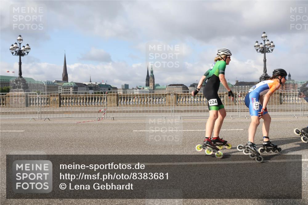 29.06.2025 - hella hamburg halbmarathon Lena Gebhardt http://msf.ph/oto/8383681 29.06.2025 08:52:27 Lombardsbrücke 224, 131 meine-sportfotos.de