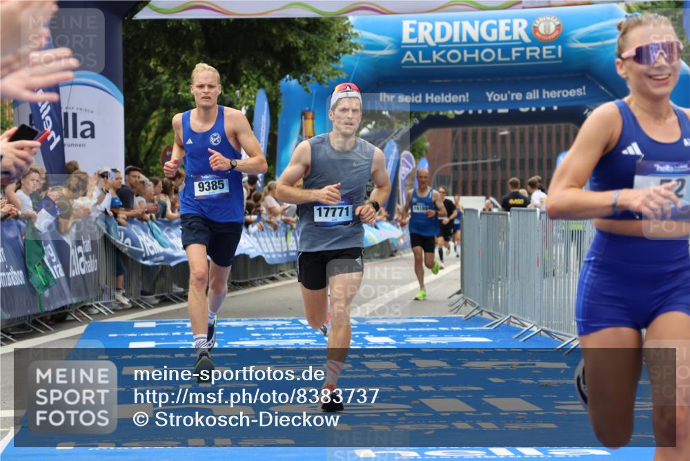 29.06.2025 - hella hamburg halbmarathon Strokosch-Dieckow http://msf.ph/oto/8383737 29.06.2025 10:23:26 Ziel 35, 52, 9385, 16169, 17771, 19078 meine-sportfotos.de