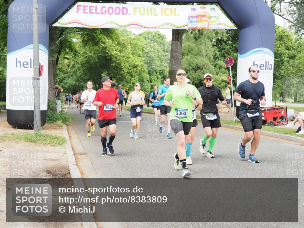 29.06.2025 - hella hamburg halbmarathon MichiJ http://msf.ph/oto/8383809 29.06.2025 10:46:58 Zwischen KM18-KM19 1681, 2091, 2363, 4013, 6757, 7476, 8531, 12761, 12908, 15733, 16754, 17491, 18130, 18200, 18202, 18556, 18624, 18701 meine-sportfotos.de