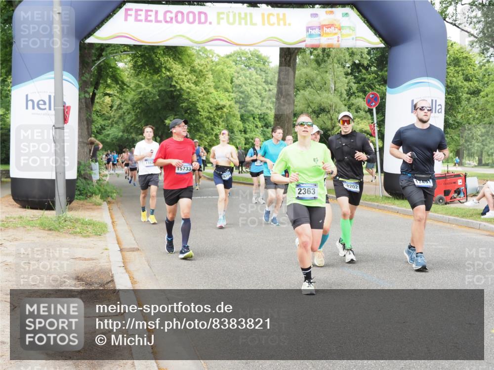 29.06.2025 - hella hamburg halbmarathon MichiJ http://msf.ph/oto/8383821 29.06.2025 10:46:58 Zwischen KM18-KM19 1681, 2091, 2363, 4013, 6757, 7476, 8531, 12761, 12908, 15733, 16754, 17491, 18130, 18200, 18202, 18556, 18624, 18701 meine-sportfotos.de