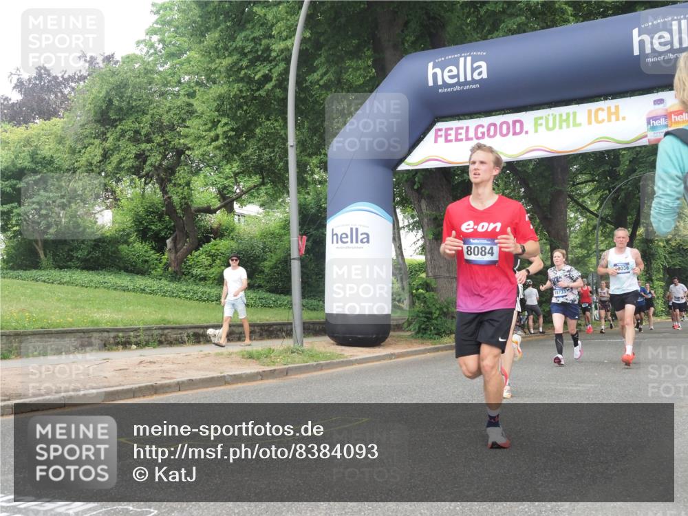 29.06.2025 - hella hamburg halbmarathon KatJ http://msf.ph/oto/8384093 29.06.2025 10:25:37 Zwischen KM18-KM19 1411, 1571, 4860, 8084, 8362 meine-sportfotos.de