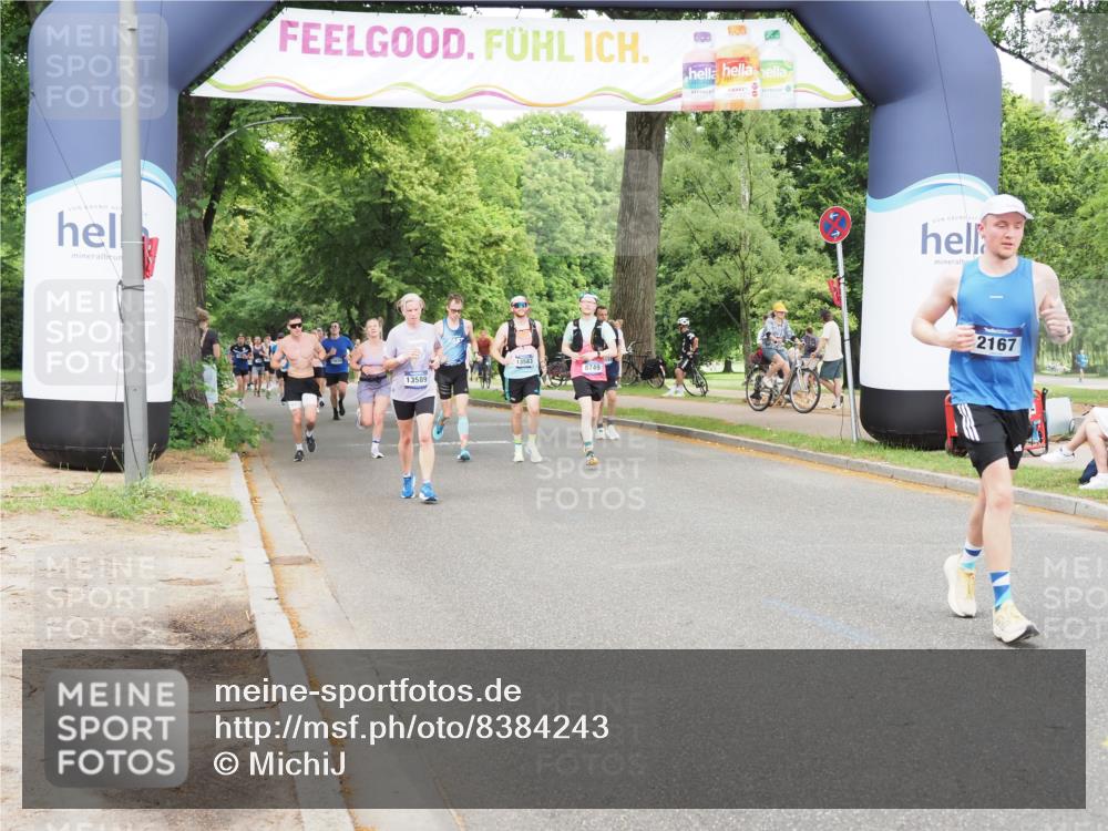 29.06.2025 - hella hamburg halbmarathon MichiJ http://msf.ph/oto/8384243 29.06.2025 10:47:05 Zwischen KM18-KM19 2167, 2363, 3169, 3698, 4013, 5347, 8749, 11623, 12761, 13589, 15733, 16754 meine-sportfotos.de