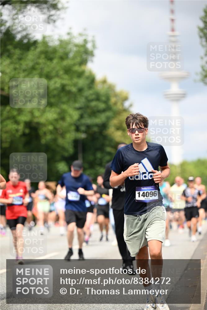 29.06.2025 - hella hamburg halbmarathon Dr. Thomas Lammeyer http://msf.ph/oto/8384272 29.06.2025 10:42:50 Kennedybrücke 1457, 1596, 1721, 1791, 2113, 2151, 2486, 2693, 2786, 3094, 3095, 3242, 3323, 3338, 3716, 3841, 3927, 4139, 4155, 4259, 4260, 5085, 5089, 5155, 5161, 5300, 5713, 6199, 6200, 6695, 6696, 6751, 6930, 7117, 7118, 7119, 7165, 7371, 7552, 7561, 7692, 7849, 7914, 8583, 8615, 8635, 8747, 9004, 9424, 9500, 9689, 9699, 10584 meine-sportfotos.de
