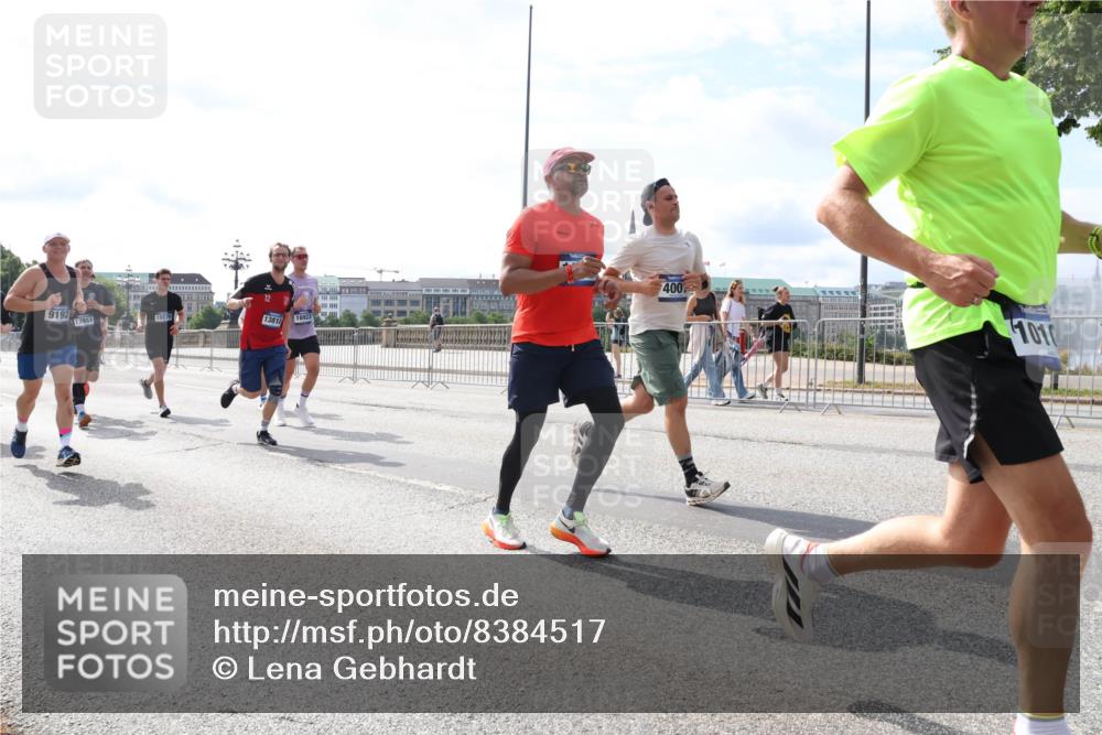 29.06.2025 - hella hamburg halbmarathon Lena Gebhardt http://msf.ph/oto/8384517 29.06.2025 10:15:45 Lombardsbrücke 9192, 13951, 15570, 12, 13818, 16923, 400, 101, 1156, 1440, 1651, 2076, 2110, 2436, 2720, 2989, 3167, 3417, 4007, 4466, 4492, 4494, 5069, 5271, 5423, 5739, 6376, 6576, 7452, 7809, 7810, 7897, 7941, 7942, 8256, 8554, 8746, 8885, 9192, 9307, 9423, 9657, 9675, 9784, 9847, 9997, 10108, 10608, 10775, 10858, 11113, 11303, 11478, 11774, 11783, 11818, 12427, 12457, 12469, 12521, 13179, 13197, 13453, 13500, 13818, 13951, 14413, 14423, 14550, 14552, 15150, 15307, 15740 meine-sportfotos.de