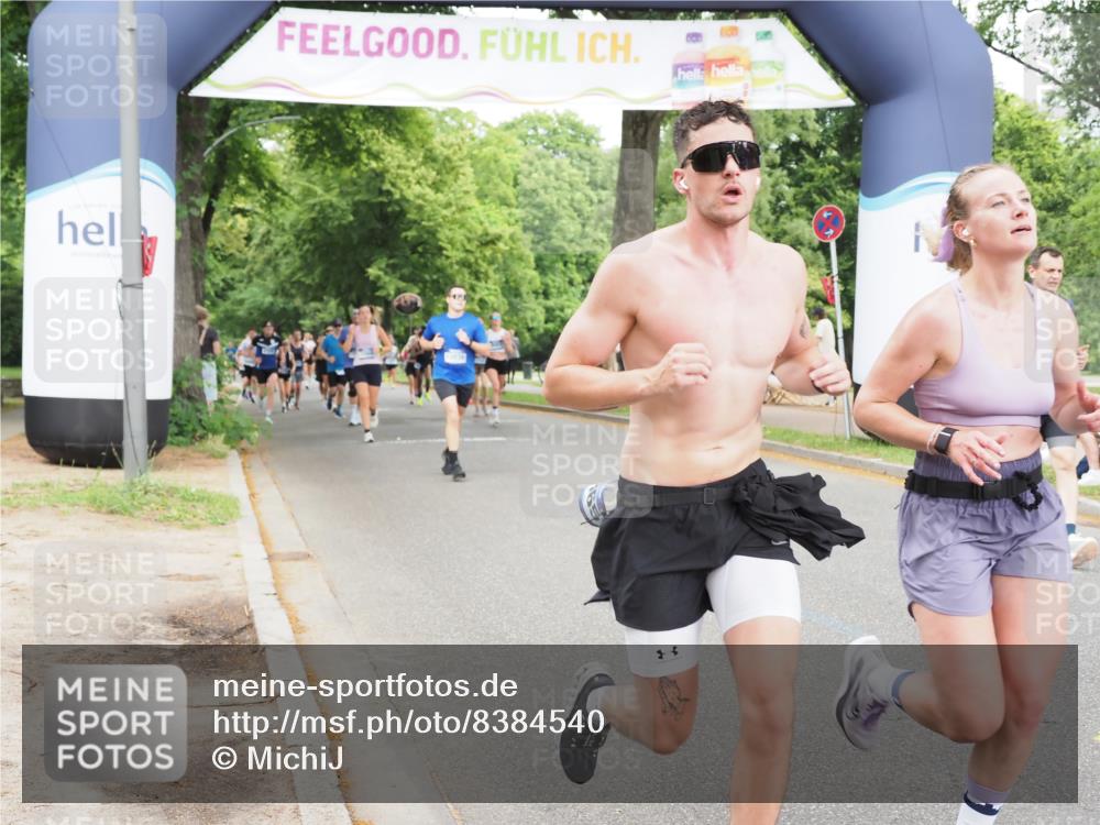 29.06.2025 - hella hamburg halbmarathon MichiJ http://msf.ph/oto/8384540 29.06.2025 10:47:09 Zwischen KM18-KM19 2167, 5272, 8749, 13583, 13589, 14902, 14965, 18551 meine-sportfotos.de