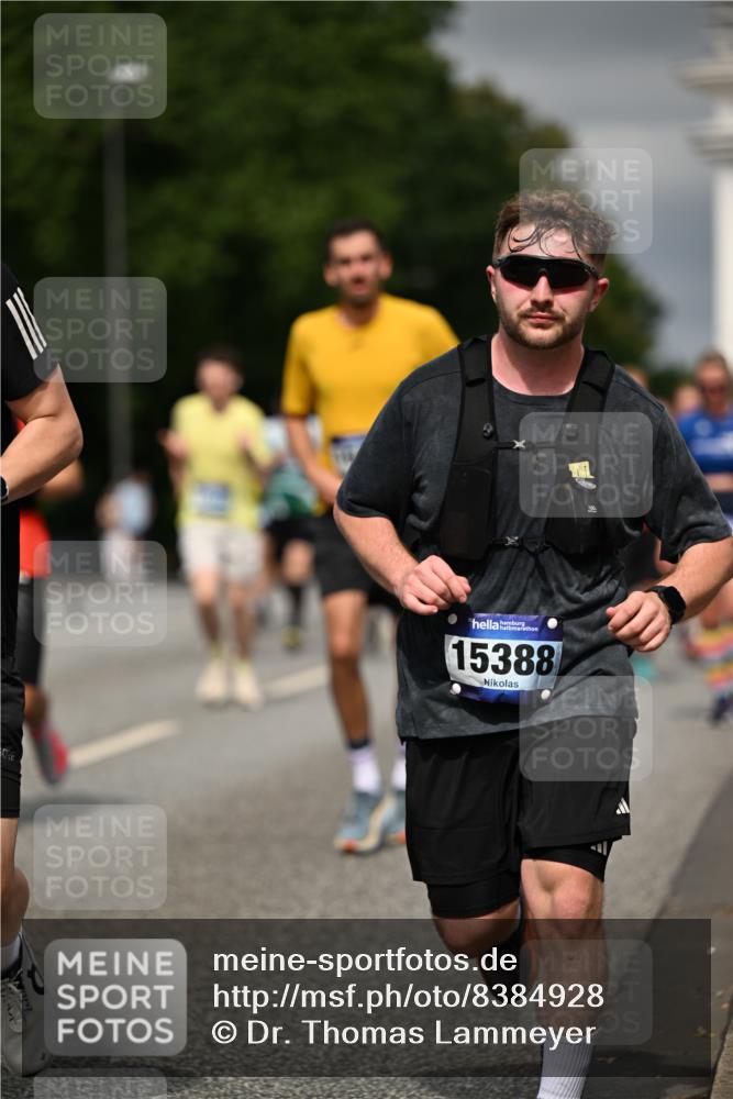 29.06.2025 - hella hamburg halbmarathon Dr. Thomas Lammeyer http://msf.ph/oto/8384928 29.06.2025 10:20:19 Kennedybrücke 1212, 1244, 1308, 1599, 2071, 2165, 2436, 2601, 2803, 3156, 3176, 3484, 3648, 4478, 4583, 4637, 6024, 6742, 6935, 7158, 7753, 7792, 8057, 8169, 8274, 8295, 8554, 8597, 8645, 8707, 8847, 9601, 9628, 9784, 9802, 9810, 10107, 10139, 10141, 10183, 10292, 10844, 11236, 11344, 11345 meine-sportfotos.de
