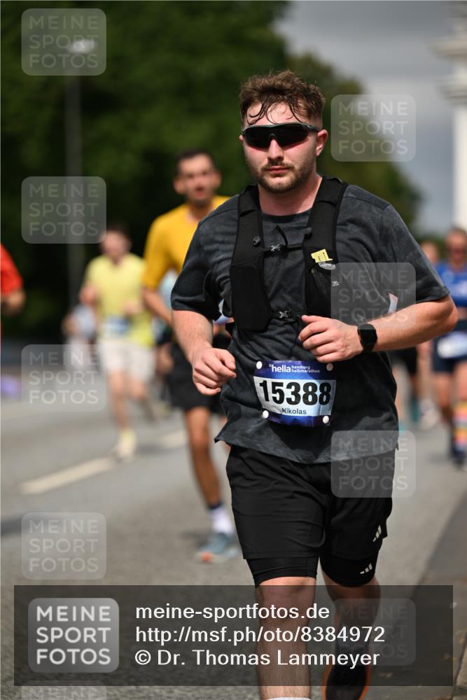29.06.2025 - hella hamburg halbmarathon Dr. Thomas Lammeyer http://msf.ph/oto/8384972 29.06.2025 10:20:19 Kennedybrücke 1212, 1244, 1308, 1599, 2071, 2165, 2436, 2601, 2803, 3156, 3176, 3484, 3648, 4478, 4583, 4637, 6024, 6742, 6935, 7158, 7753, 7792, 8057, 8169, 8274, 8295, 8554, 8597, 8645, 8707, 8847, 9601, 9628, 9784, 9802, 9810, 10107, 10139, 10141, 10183, 10292, 10844, 11236, 11344, 11345 meine-sportfotos.de