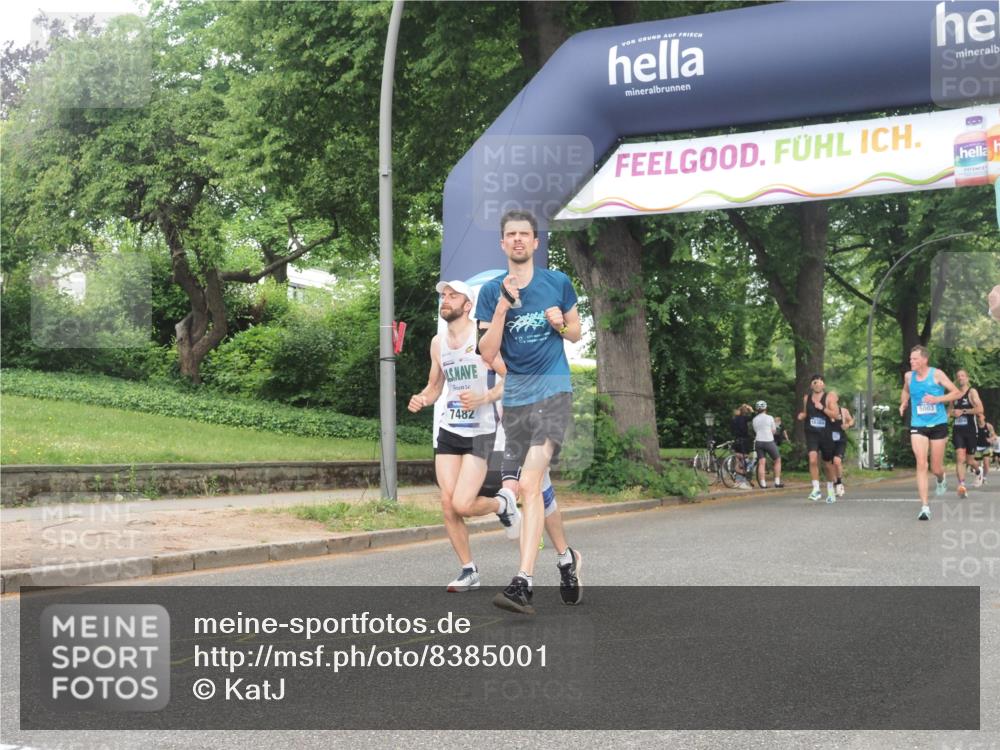 29.06.2025 - hella hamburg halbmarathon KatJ http://msf.ph/oto/8385001 29.06.2025 10:25:46 Zwischen KM18-KM19 2196, 3790, 5092, 5307, 7482 meine-sportfotos.de