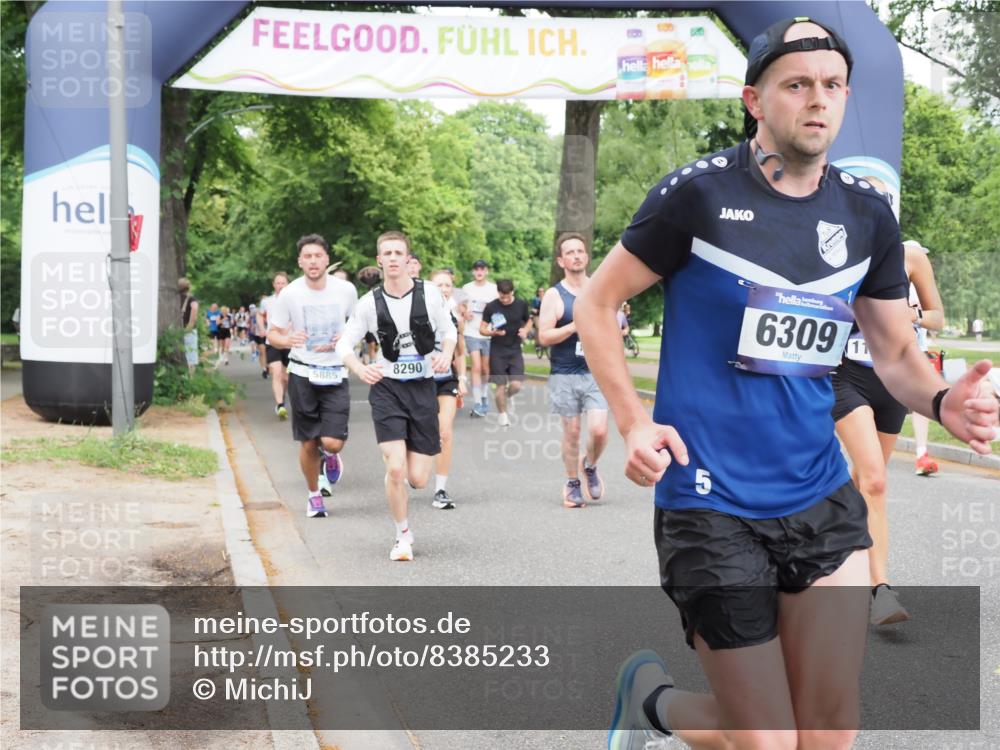 29.06.2025 - hella hamburg halbmarathon MichiJ http://msf.ph/oto/8385233 29.06.2025 10:47:18 Zwischen KM18-KM19 5775, 5885, 6309, 7761, 8003, 8290, 10576, 11753, 12422, 12491, 16915, 17145, 17952, 18029, 18133, 18266 meine-sportfotos.de