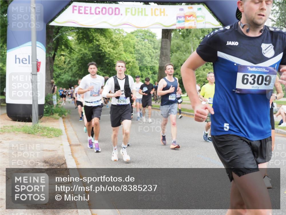 29.06.2025 - hella hamburg halbmarathon MichiJ http://msf.ph/oto/8385237 29.06.2025 10:47:18 Zwischen KM18-KM19 5775, 5885, 6309, 7761, 8003, 8290, 10576, 11753, 12422, 12491, 16915, 17145, 17952, 18029, 18133, 18266 meine-sportfotos.de