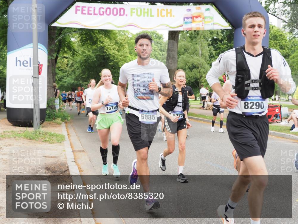 29.06.2025 - hella hamburg halbmarathon MichiJ http://msf.ph/oto/8385320 29.06.2025 10:47:20 Zwischen KM18-KM19 2978, 5775, 5885, 6309, 7761, 8003, 8290, 10576, 11114, 11753, 12491, 14224, 15785, 16915, 17145, 17952, 18029, 18133, 18266, 19159 meine-sportfotos.de