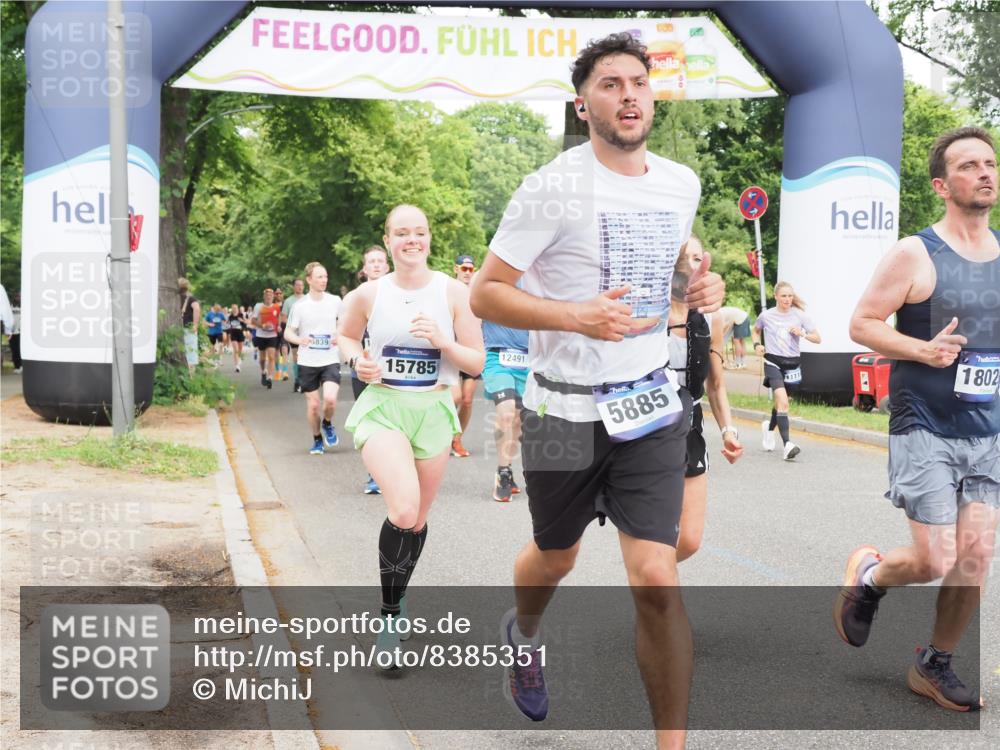 29.06.2025 - hella hamburg halbmarathon MichiJ http://msf.ph/oto/8385351 29.06.2025 10:47:20 Zwischen KM18-KM19 2978, 5775, 5885, 6309, 7761, 8003, 8290, 10576, 11114, 11753, 12491, 14224, 15785, 16915, 17145, 17952, 18029, 18133, 18266, 19159 meine-sportfotos.de