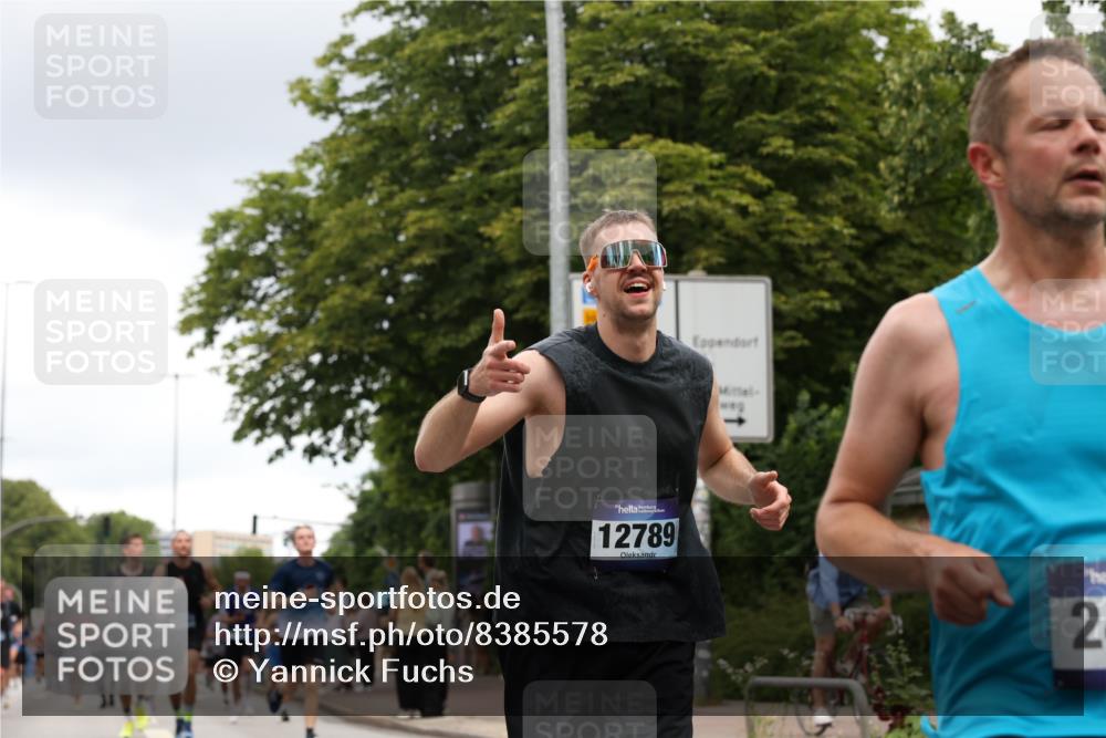 29.06.2025 - hella hamburg halbmarathon Yannick Fuchs http://msf.ph/oto/8385578 29.06.2025 10:55:16 20KM 1188, 1453, 1823, 2391, 2426, 2591, 2661, 5379, 5613, 5775, 6674, 6708, 7033, 7250, 7757, 8177, 8483, 9071, 9453, 9611, 9752, 9932, 9984, 10295, 10882, 11515, 12377, 12789, 12908, 13516, 13558, 15008, 16614, 17145, 17181, 17226, 17670, 17951, 18133 meine-sportfotos.de