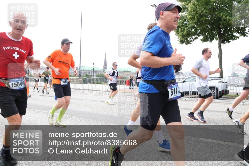 29.06.2025 - hella hamburg halbmarathon Lena Gebhardt http://msf.ph/oto/8385668 29.06.2025 10:40:29 Lombardsbrücke 15549, 6463, 5113, 1018, 1037, 1075, 1291, 1323, 1691, 2019, 2042, 2109, 2173, 2206, 2254, 2515, 2572, 2762, 2763, 2866, 2888, 3121, 3237, 3293, 3295, 3306, 3432, 3515, 3607, 3808, 3810, 4044, 4173, 4271, 4411, 4471, 4612, 4756, 4906, 4972, 5059, 5113, 5263, 5351, 5352, 5702, 5877, 5901, 5975, 6076, 6097, 6163, 6229, 6278, 6280, 6363, 6463, 6548, 6673, 6750, 6866, 6876, 6890, 6920, 7108, 7174, 7675, 7850, 7956, 8053, 8054, 8307, 8378, 8391 meine-sportfotos.de