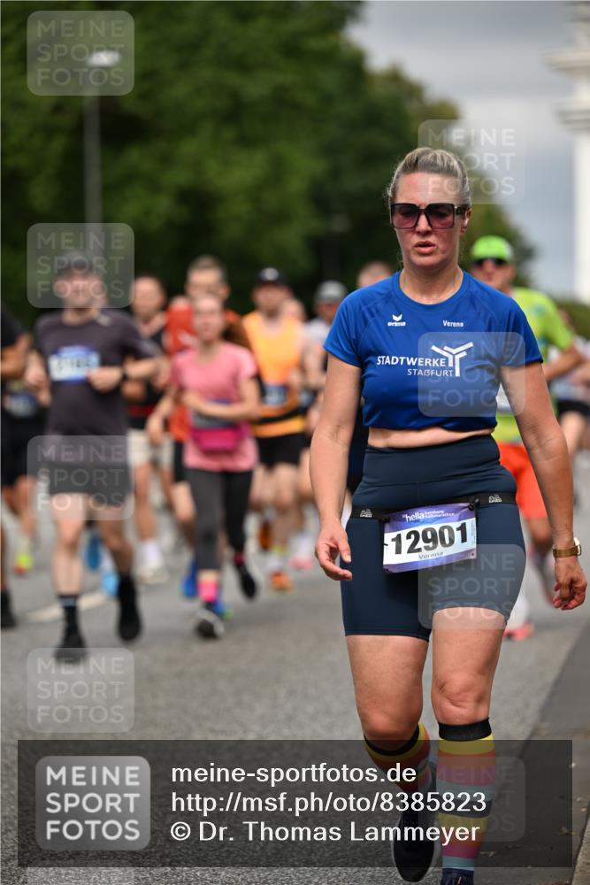 29.06.2025 - hella hamburg halbmarathon Dr. Thomas Lammeyer http://msf.ph/oto/8385823 29.06.2025 10:20:25 Kennedybrücke 1212, 1244, 1599, 2071, 2165, 2803, 2912, 3030, 3134, 3156, 3176, 3484, 3648, 3687, 4478, 4583, 4637, 5036, 6024, 6742, 6935, 7158, 7753, 7792, 8169, 8263, 8295, 8554, 8597, 8645, 8707, 8847, 8857, 9332, 9601, 9628, 9802, 9810, 9891, 10076, 10107, 10139, 10141, 10183, 10292, 10575, 10844, 11236, 11344, 11345, 11428 meine-sportfotos.de